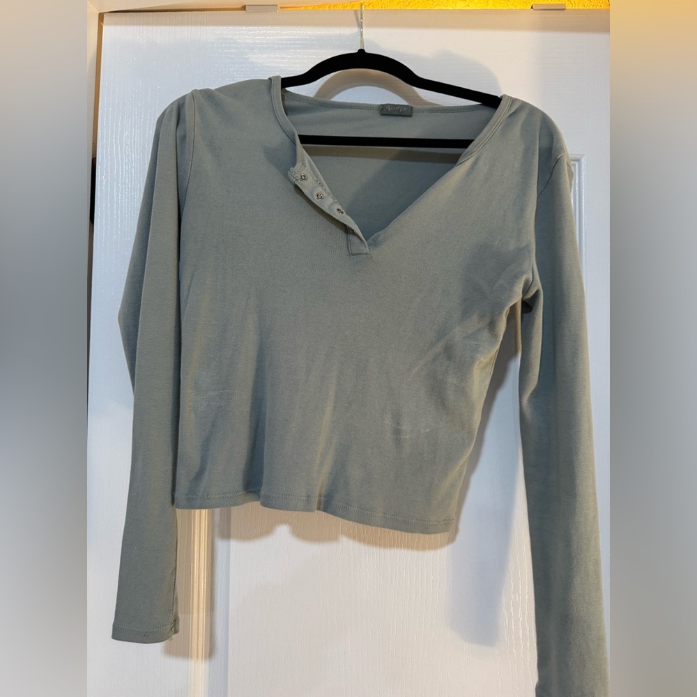 Brandy Melville crop top